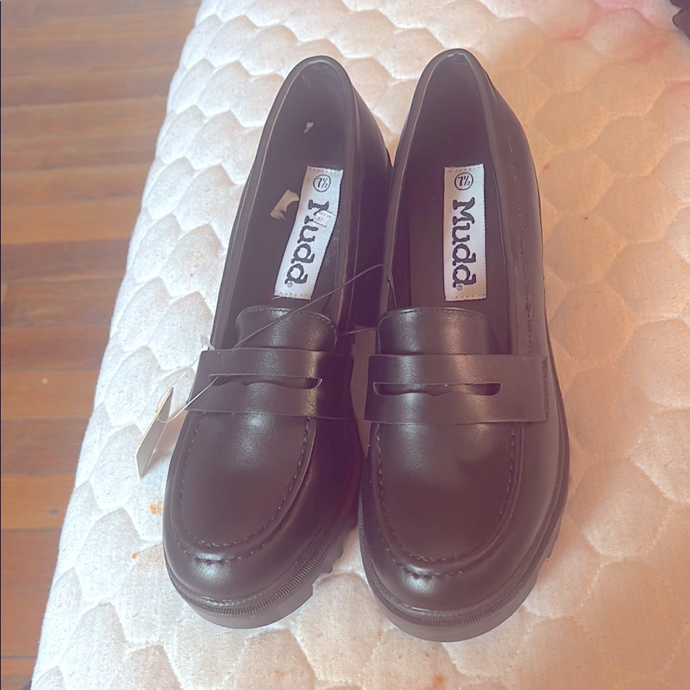 Mudd Women's Black Loafers